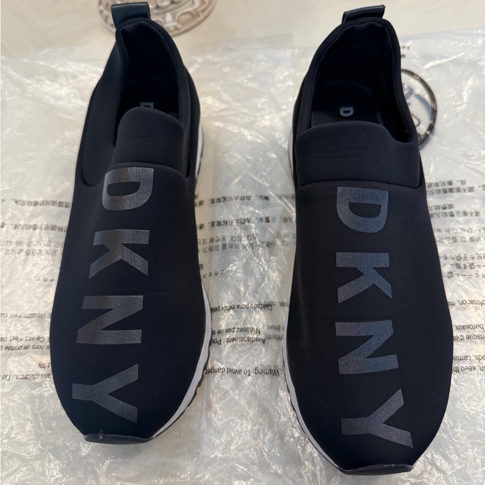 DKNY Women’s Slip-On Shoes - Picture 2 of 4